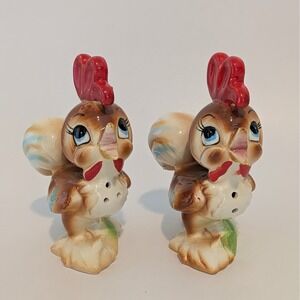 Vintage Norcrest Kitschy‎ Anthropomorphic Rooster Salt And Pepper Shakers